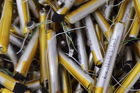 安源青山专业回收钴酸锂电池✔蓄电池回收价格✔agm电池回收